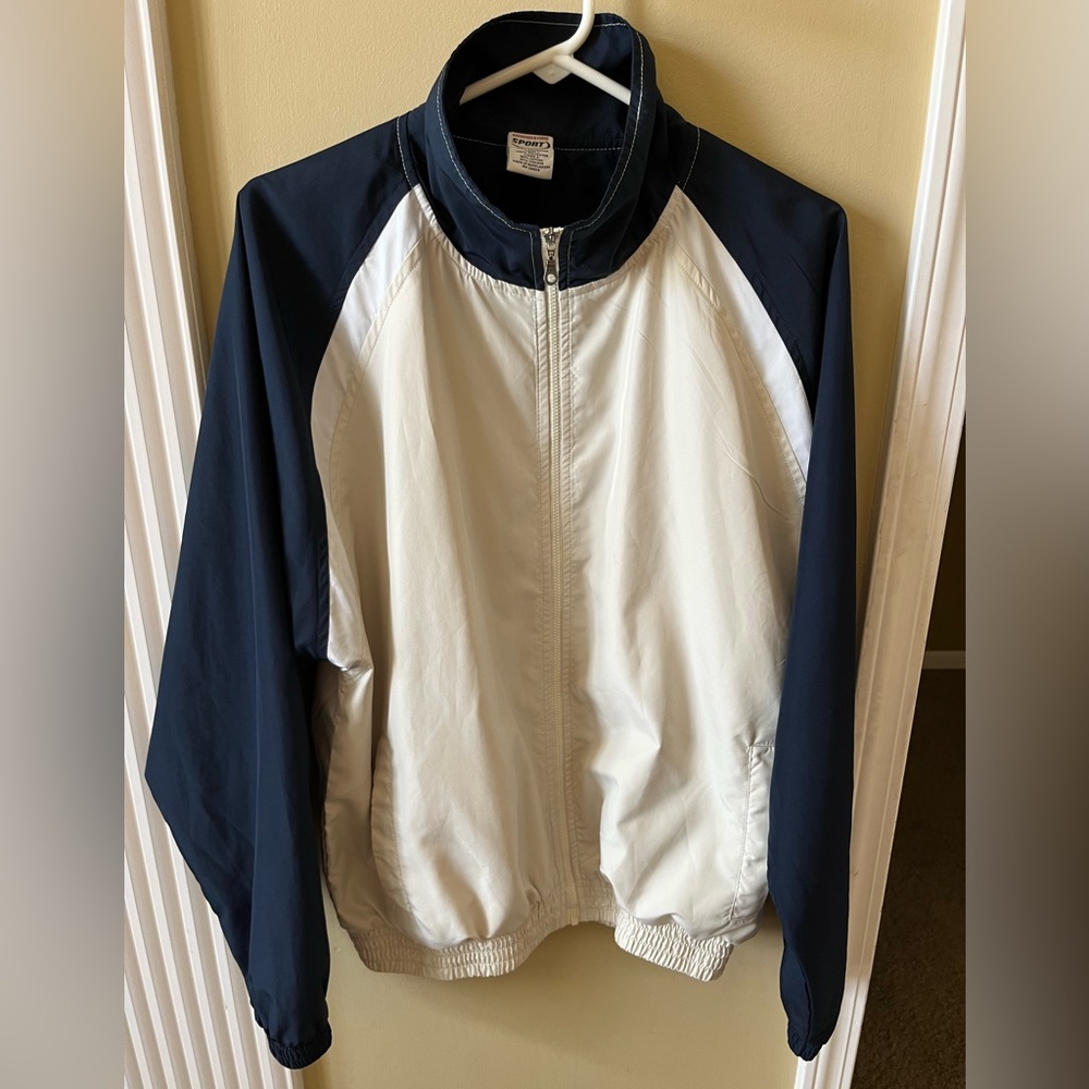Roundtree & Yorke Windbreaker Men’s Jacket Size Medium